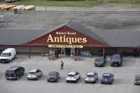 Staybridge Suites WATERLOO - ST. JACOBS AREA by IHG - Parking