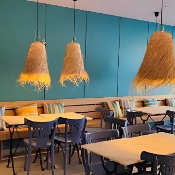 Yomo Hostal BCN Port Отели рядом с достопримечательностью «Готический квартал»