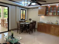 UNIT 2 -(6 Pax)Fully Furnished