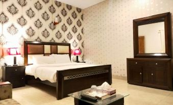 Livin Hub Guest House