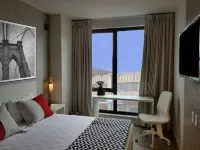 Insignia Hotel, Ascend Hotel Collection Hoteles cerca de Avenue U (línea IND Culver)