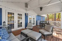 Waterfront Cabin with Firepit, Best Sunset Views. 5 Mins from DT Littleton