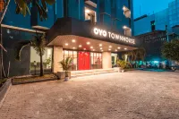 Super OYO Townhouse 2 Hotel Gunung Sahari Hotels in Jakarta