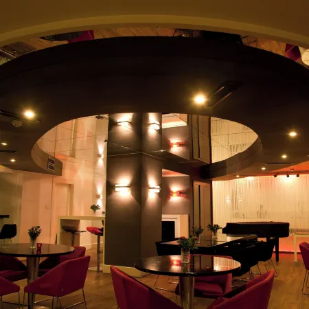 Hotel Samm Bistro Spa