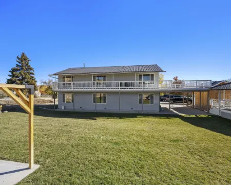 快樂小徑民宿 特洛匹克酒店