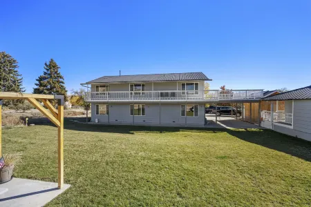 Happy Trails Bed and Breakfast