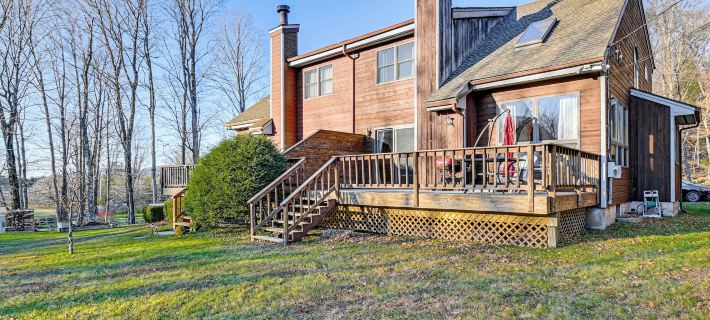Near Hiking & Skiing: Hunter Mountain Getaway! Hotels in Hunter