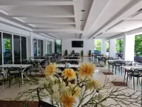 Hotel Sunquest - 3-Star