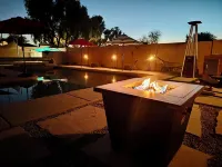 3 BR Heated  Private  Saltwater SUNNY Pool In/Out Stereo Speakers  Prof BBQ Gril