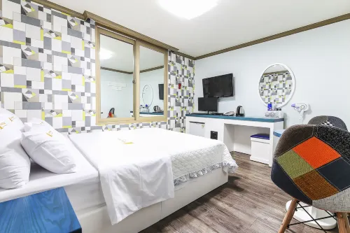 ดูไบ โมเต็ล