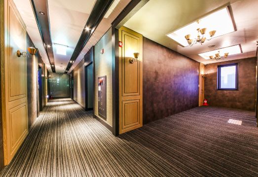 아리수호텔 외부 야경