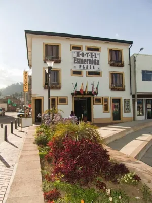 Hotel Esmeralda Plaza Hotels in Zipaquira
