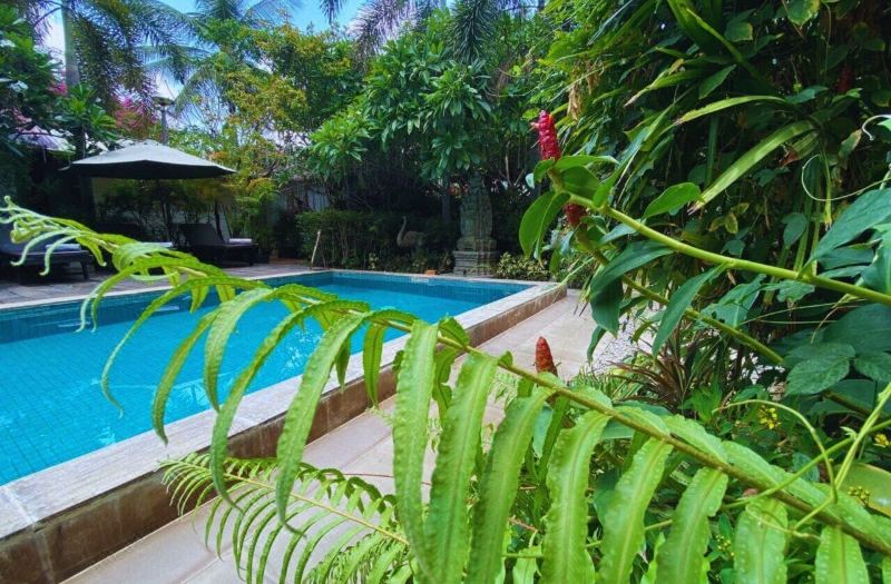 Angkor Home 27 photo 5