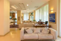 Vittoria Resort Pool & Spa