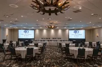 DoubleTree by Hilton Hotel & Conference Centre Regina