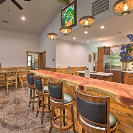 Riverfront 'Heaven on the White' w/ Covered Patio!