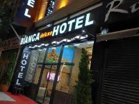 凡城BİANCA豪華酒店 鄰近凡城城堡的酒店