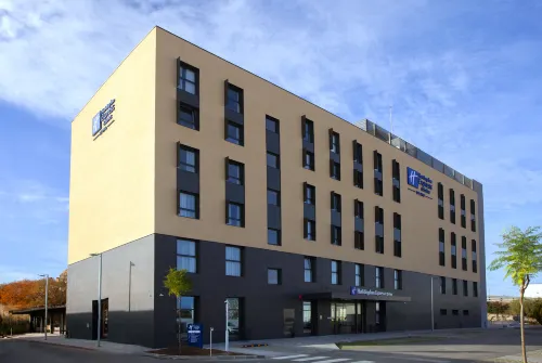 Holiday Inn Express & Suites BARCELONA - SABADELL by IHG