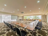 Bayside Square Kaike Hotel