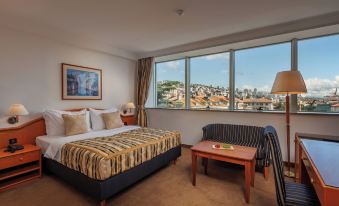 Grand Hotel Bonavia - Housity