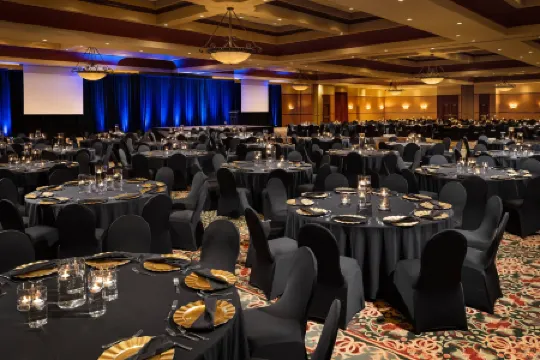 Renaissance Tulsa Hotel & Convention Center