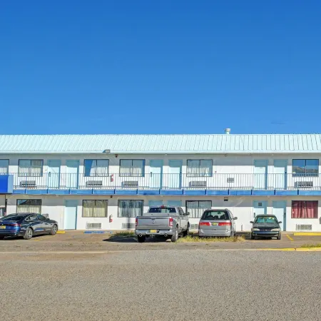 Motel 10