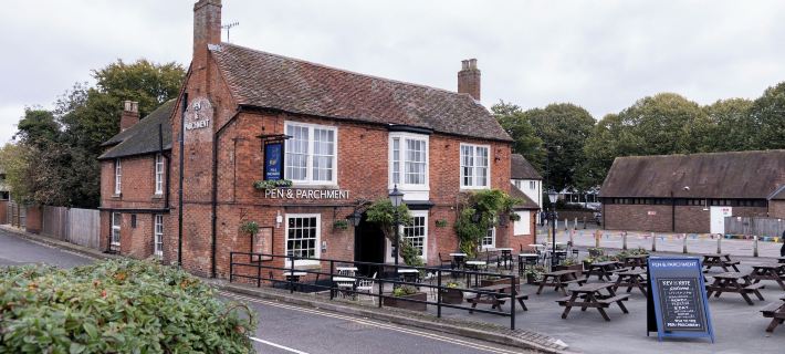PEN and Parchment by Greene King Inns Hotels in Stratford-upon-Avon