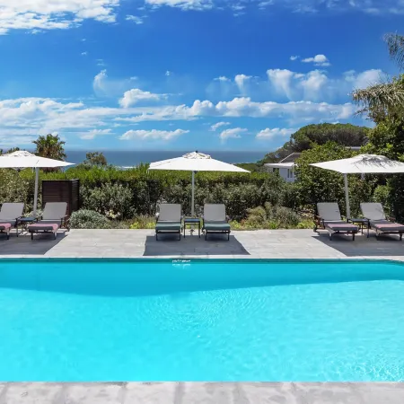 Sovn Boutique Hotel Отели рядом с достопримечательностью «Кемпс-Бэй»