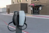 Moxy Springfield Downtown - Parkering