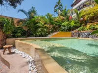 Amare Las Villas - Pool