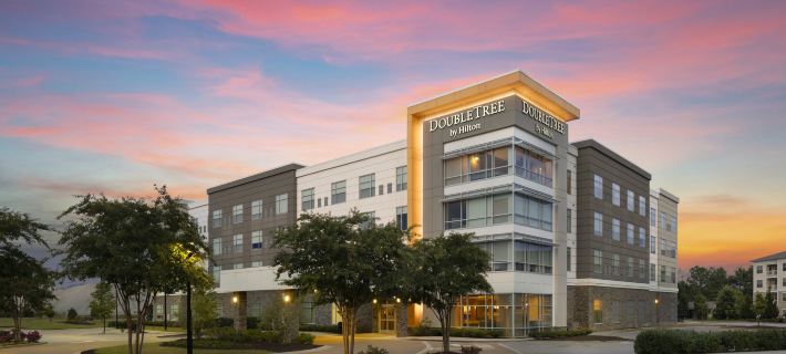DoubleTree by Hilton Greenville Woodruff Road Hotels in Greenville