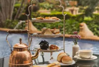 Taj Krishna - breakfast