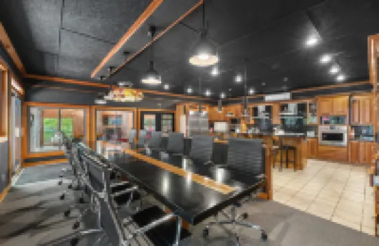 Cool Goose Landing Private Dock Large Deck Game Room 61