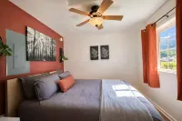 Beaver Hill Cabin Near Plain 2 Bedroom Home by NW Comfy Cabins by RedAwning