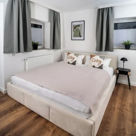 Cozy 9 Hotel Отели рядом с достопримечательностью «Рынок КВАРРЕ Вандсбек»