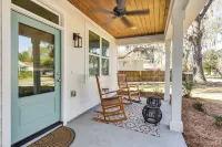 Southern Gem Near Forsyth: Walk to Sights & Bites - Homestays