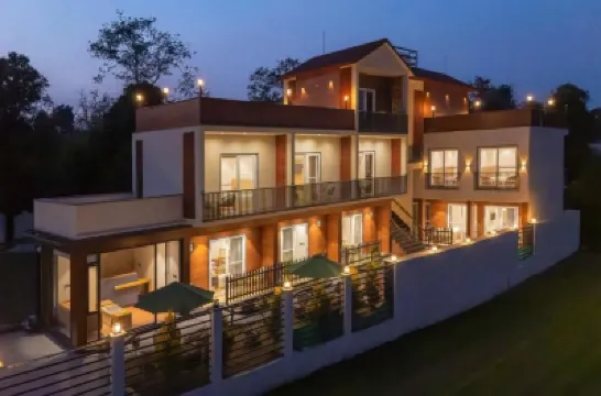 VanaSutra Resort By Alaya Stays Hotel di 