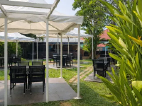 Saj Earth Resort & Convention Center , Kochi Hotels in Kochi