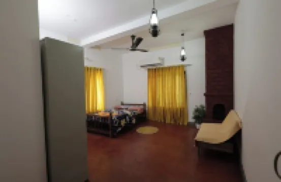 Taaraa Loca - Yoga Spiritual n Dorms