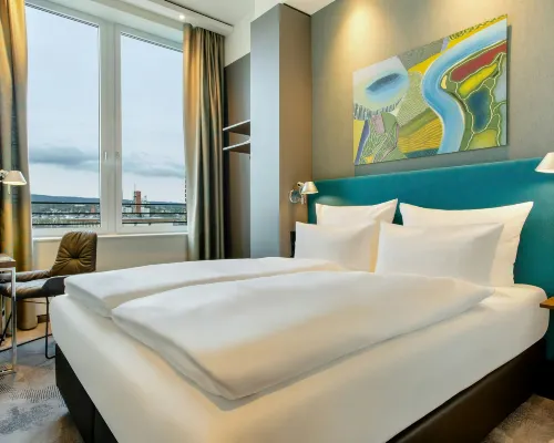 Motel One Wiesbaden Hotels near Biebrich