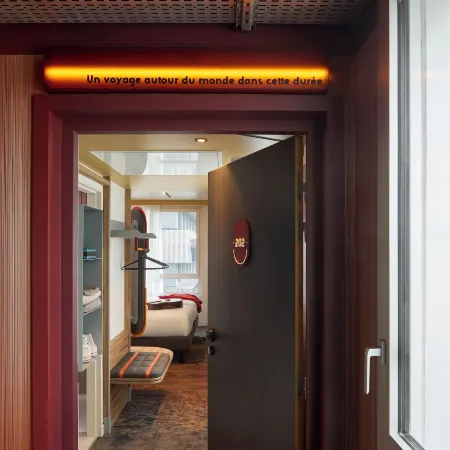 You Hotel Amiens - Handwritten Collection