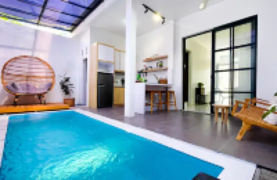 Whouse Amiena