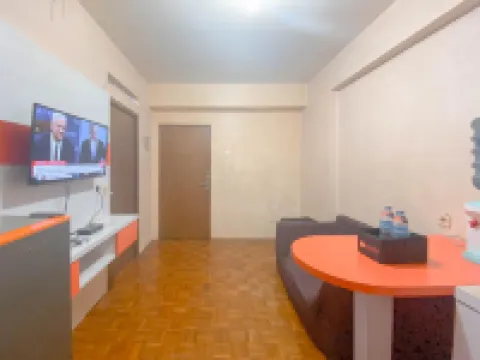 Homey 2BR Apartment Gateway Ahmad Yani Cicadas By Travelio