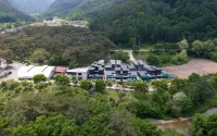 Sangju Child Shelter Kids Pool Villa - 3-Star