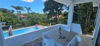 Habitation Villa les Cassias - ที่มีสระว่ายน้ำ