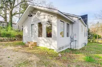 Walk to Historic Dtwn Laurel: Quiet Home w/ Porch - Alojamientos
