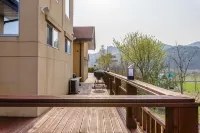 Gochang Sununsan Punggyeong Pension