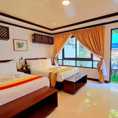 Veranda Hotel