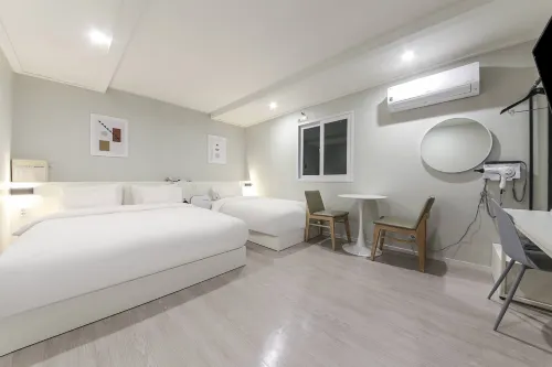 Yeongcheon Hotel Shop - Bãi đậu xe