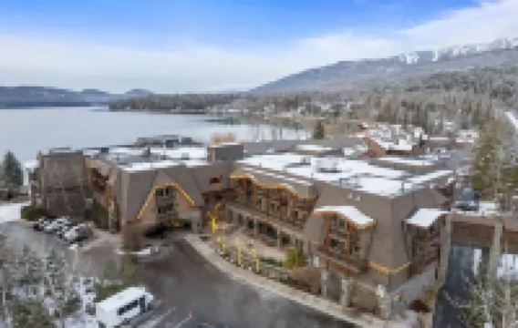 Lodge at Whitefish Lake